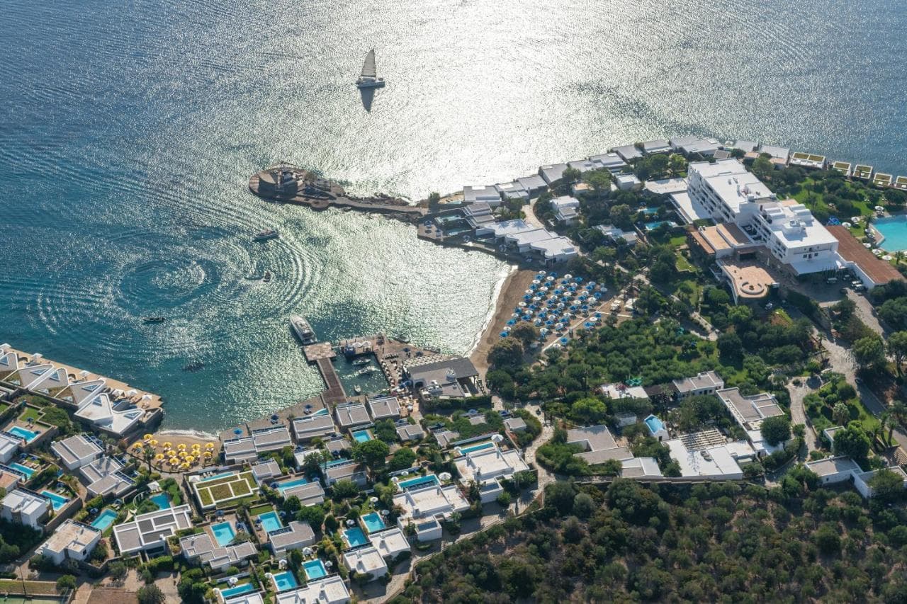 Meilleurs hotels crete vue mer elounda beachfront hotel — Top 10 des Meilleurs hôtels en bord de mer en Crete : Luxe et Détente au Paradis