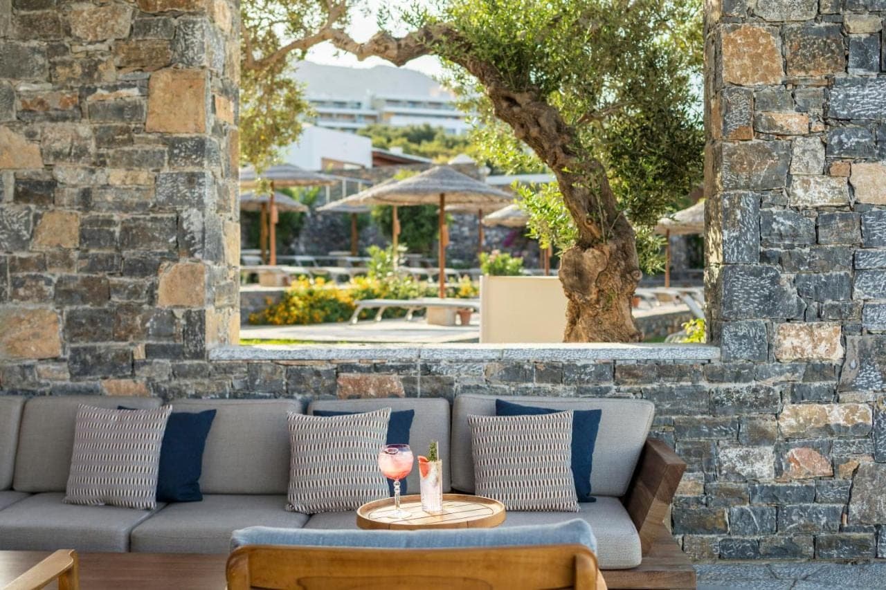 Meilleurs hotels crete vue mer elounda peninsula — Top 10 des Meilleurs hôtels en bord de mer en Crete : Luxe et Détente au Paradis