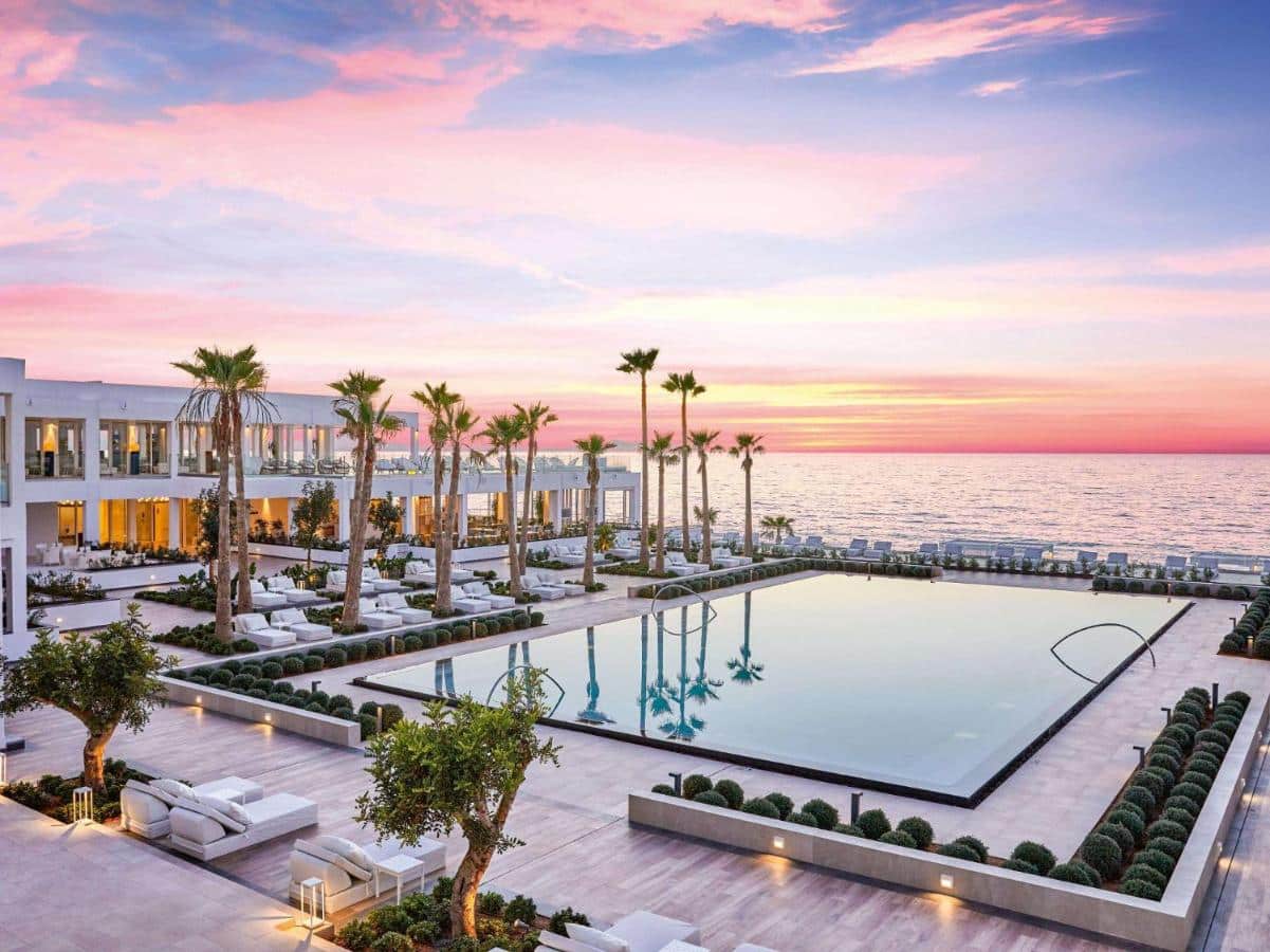 Meilleurs hotels crete vue mer grecotel luxme white palace — Top 10 des Meilleurs hôtels en bord de mer en Crete : Luxe et Détente au Paradis