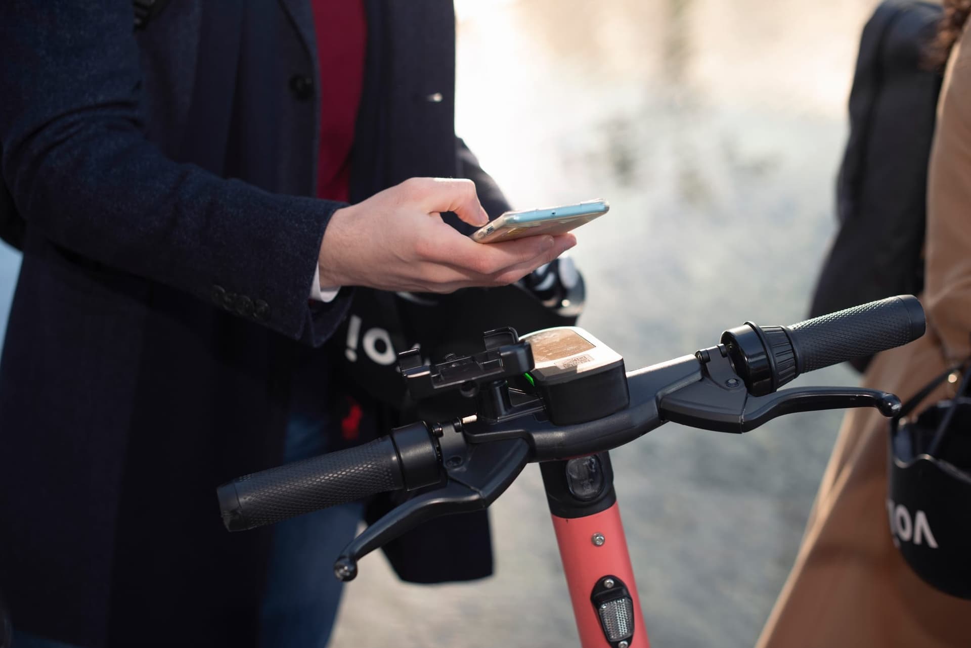 Ryde, Voi : Comment louer les trottinettes électriques à Bergen