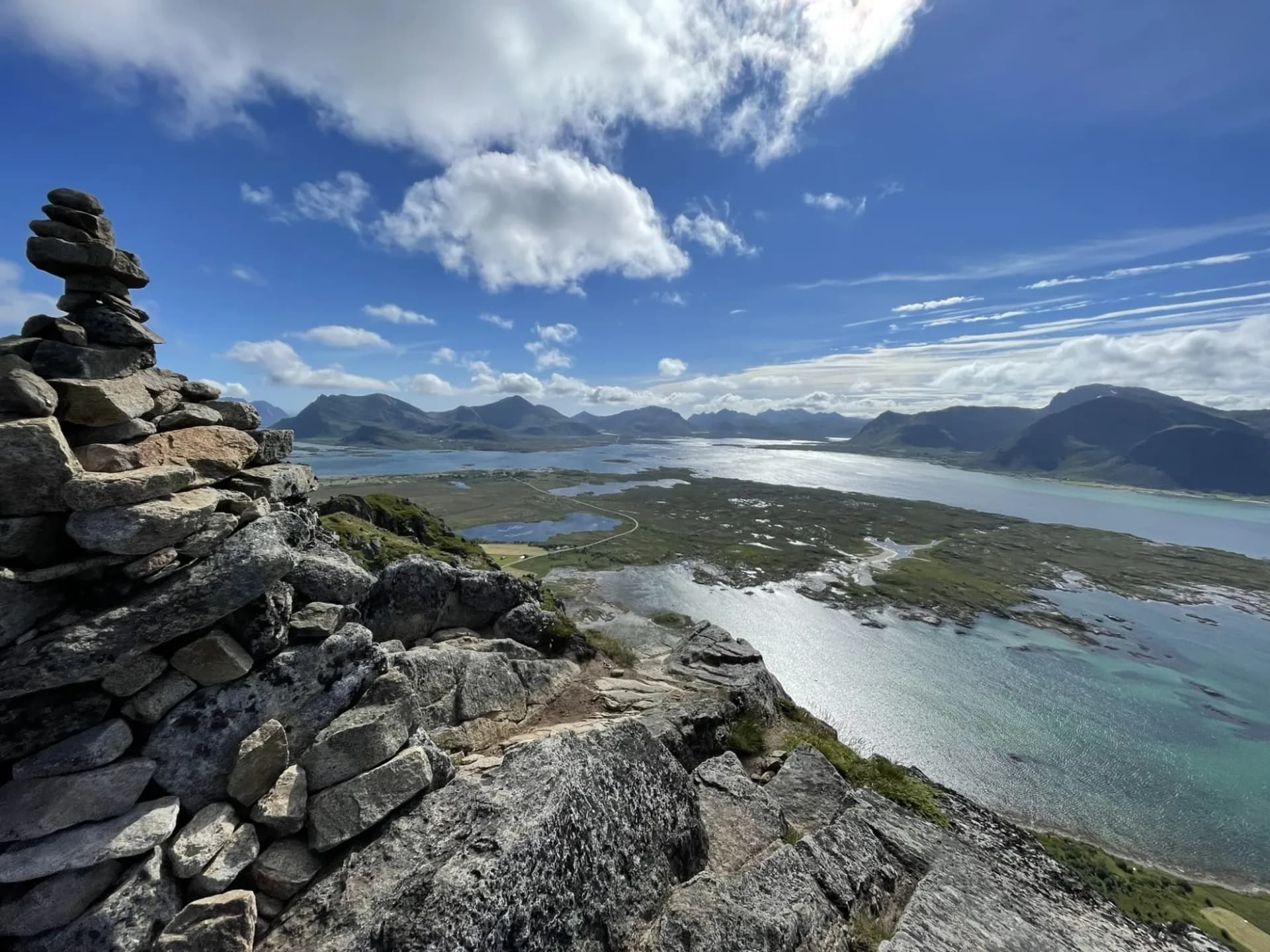 Meilleures randonnées pour débutants ou en famille aux Lofoten : Guide sur des sentiers faciles avec des cartes et des conseils