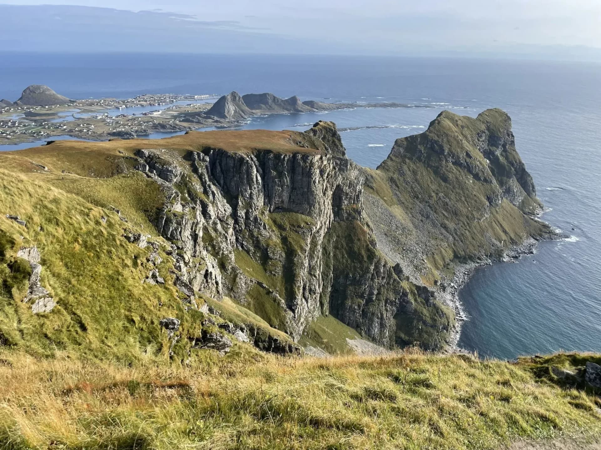 Meilleures randonnées pour débutants ou en famille aux Lofoten : Guide sur des sentiers faciles avec des cartes et des conseils