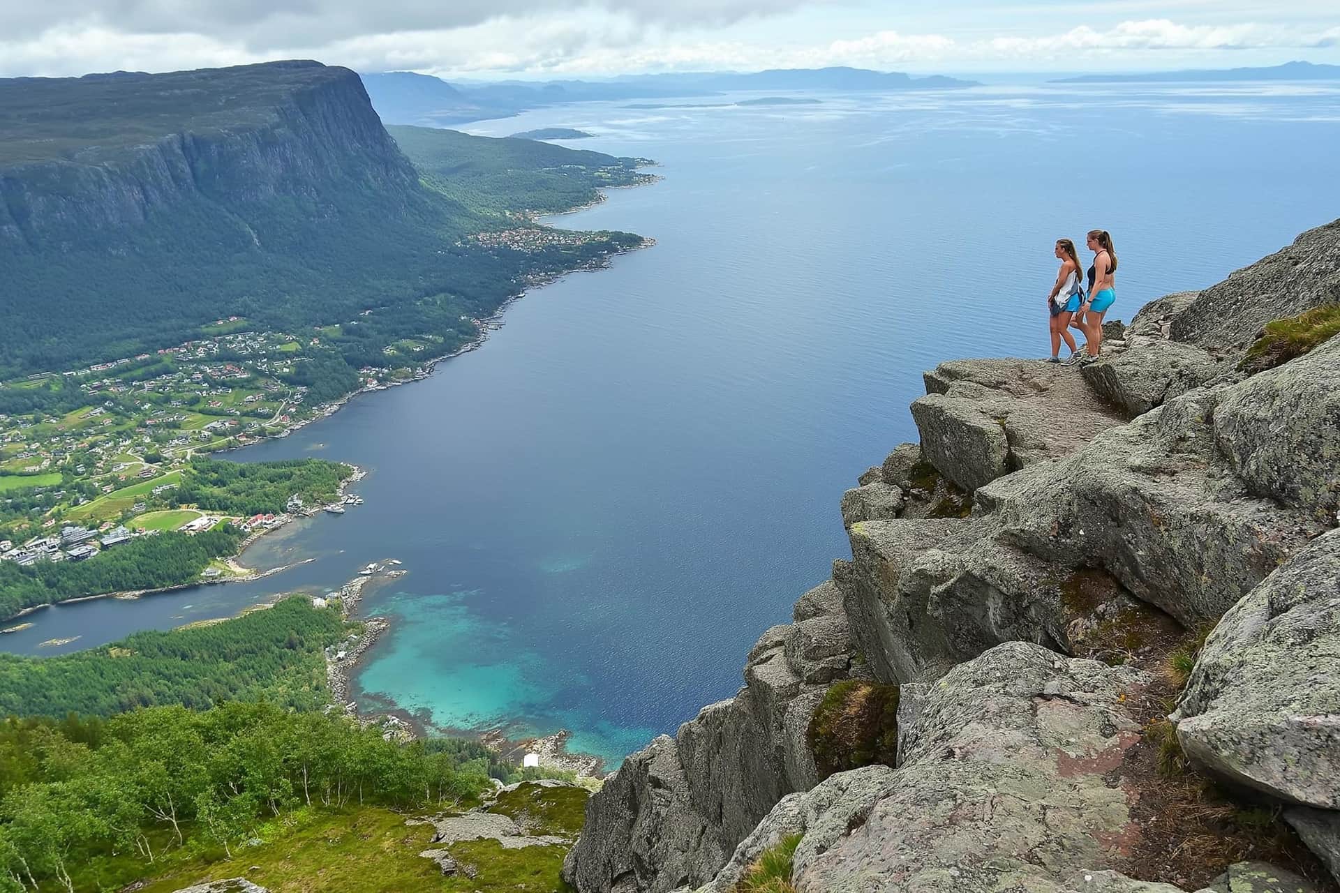 Meilleures randonnées pour débutants ou en famille aux Lofoten : Guide sur des sentiers faciles avec des cartes et des conseils