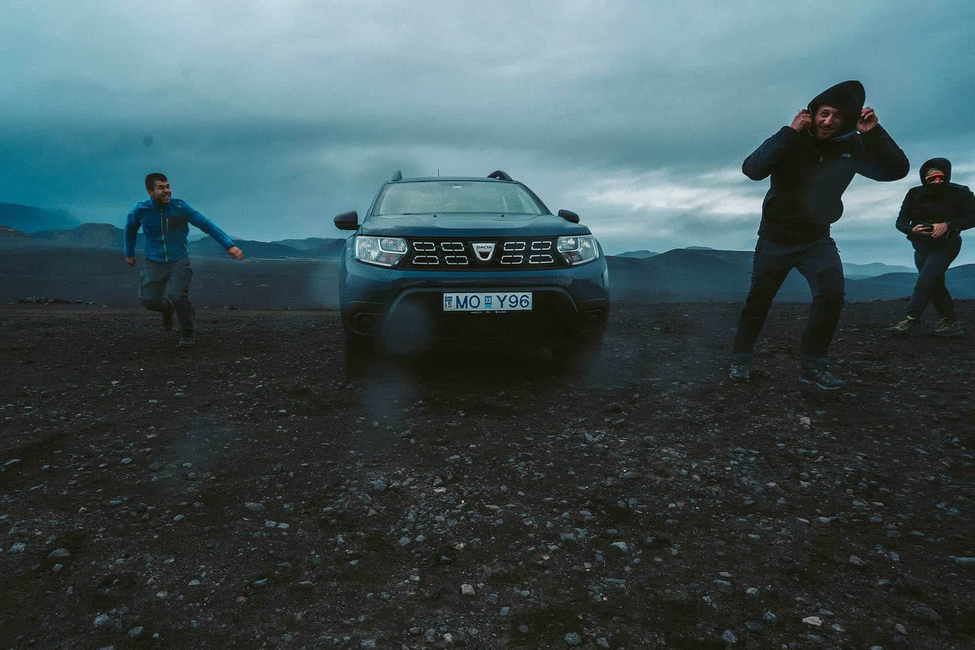 Assurance SAAP en Islande : Protégez Votre Véhicule des Cendres Volcaniques