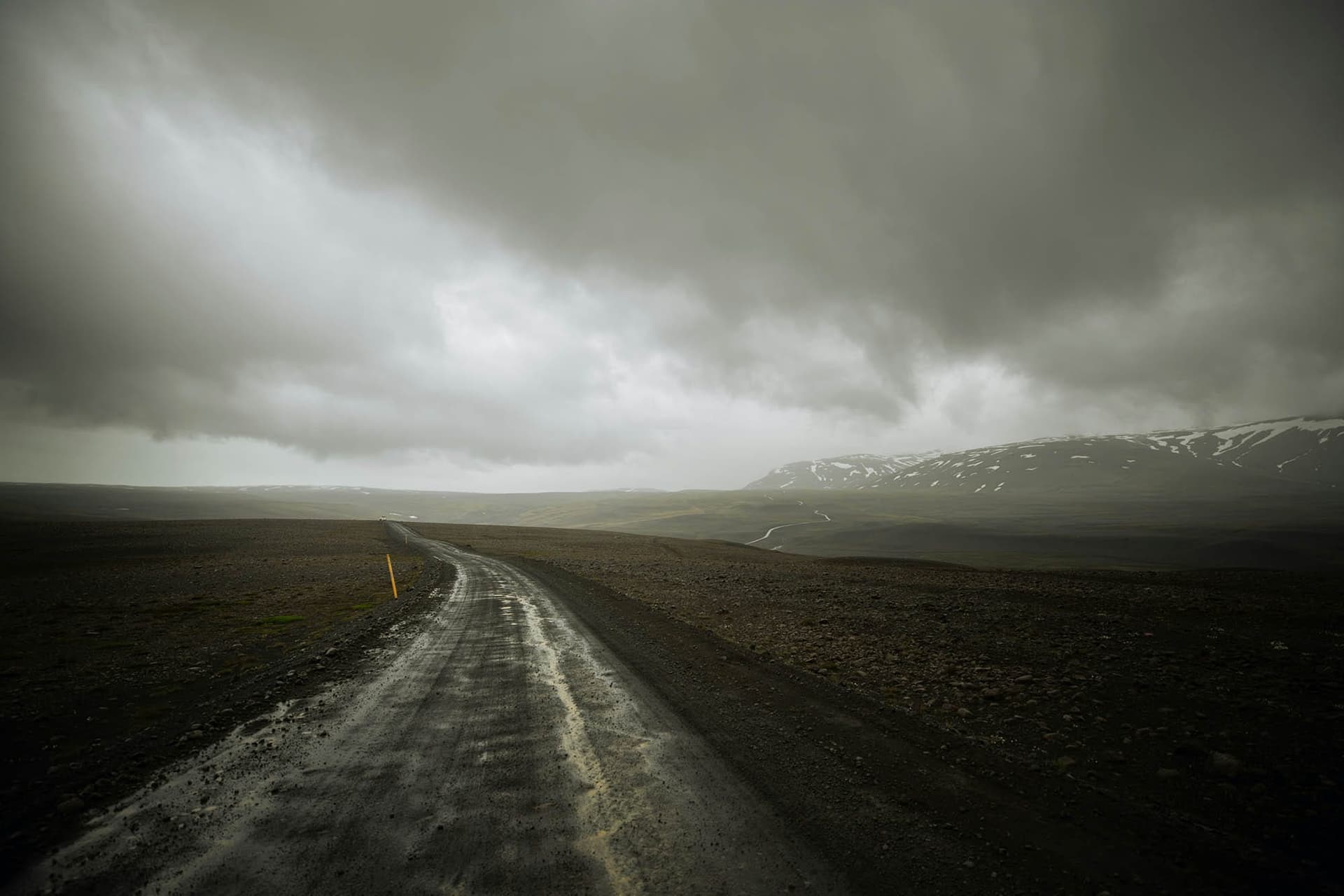 Assurance SAAP en Islande : Protégez Votre Véhicule des Cendres Volcaniques
