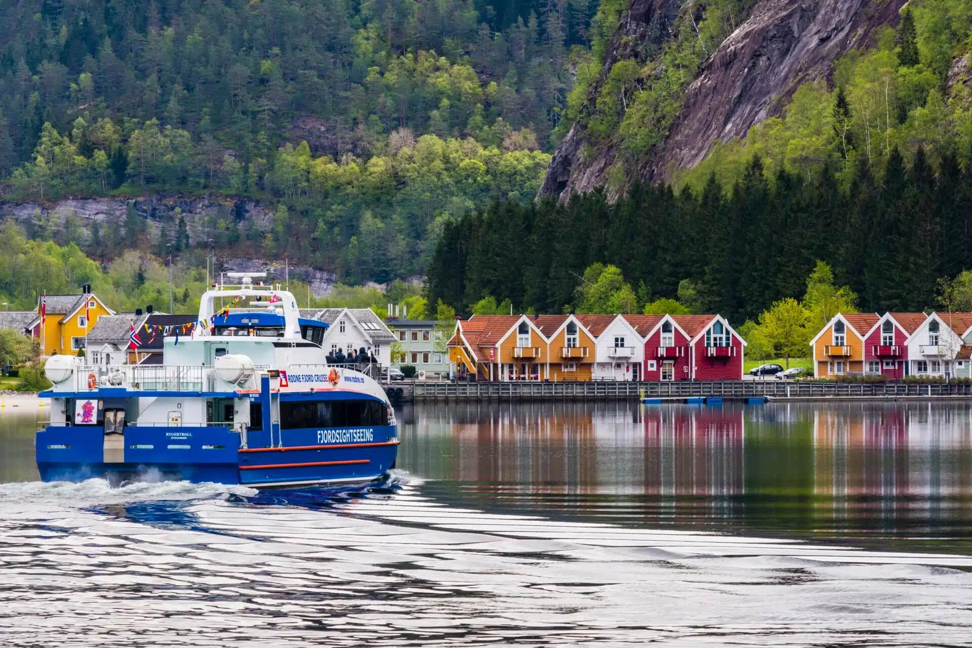 Croisière de Bergen à Mostraumen : Une Aventure Inoubliable dans les Fjords Norvégiens ️