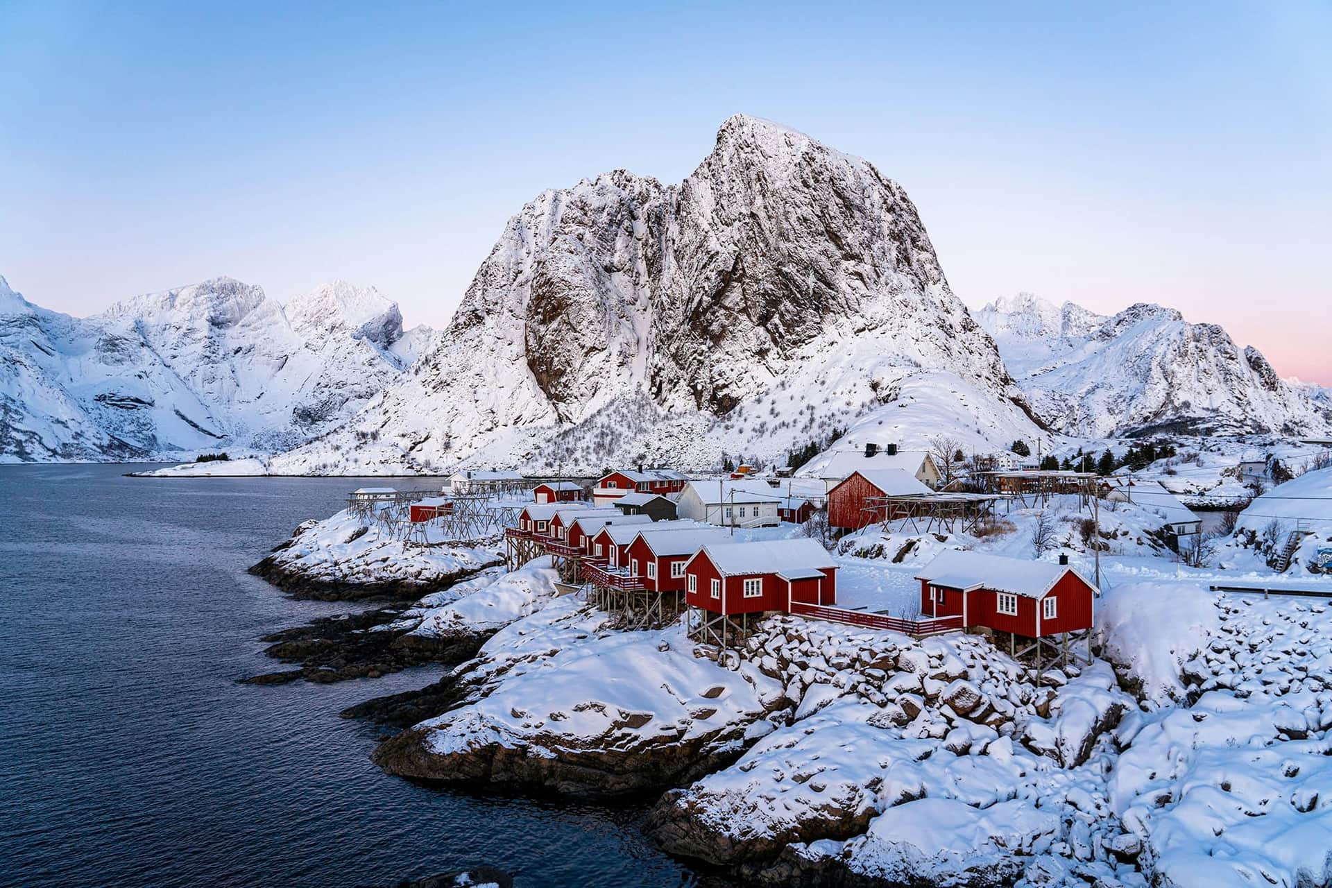 Le guide complet pour visiter le village de Reine dans les Lofoten 🇳🇴