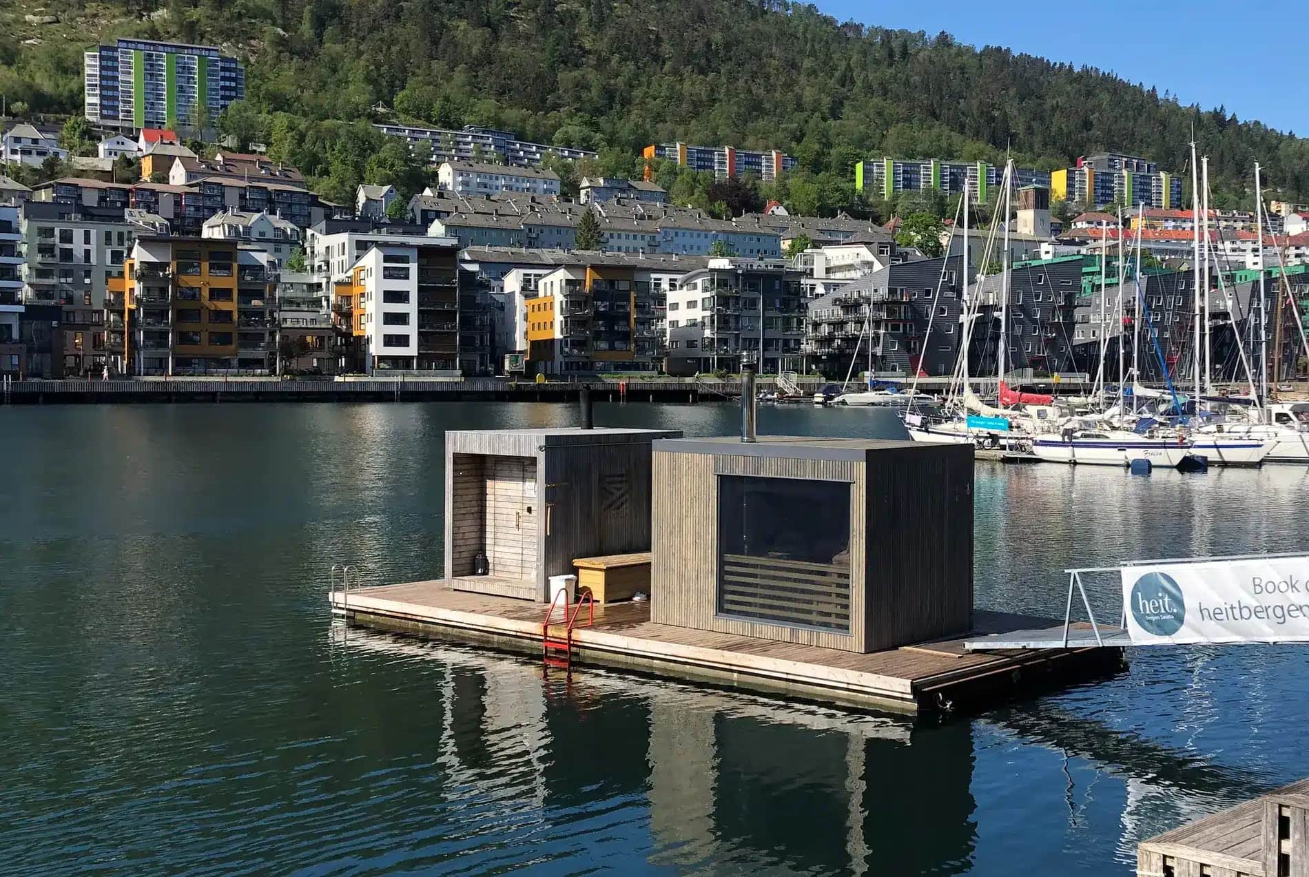 Heit Bergen Sauna : L’expérience ultime du sauna et de la baignade à Bergen ♀️