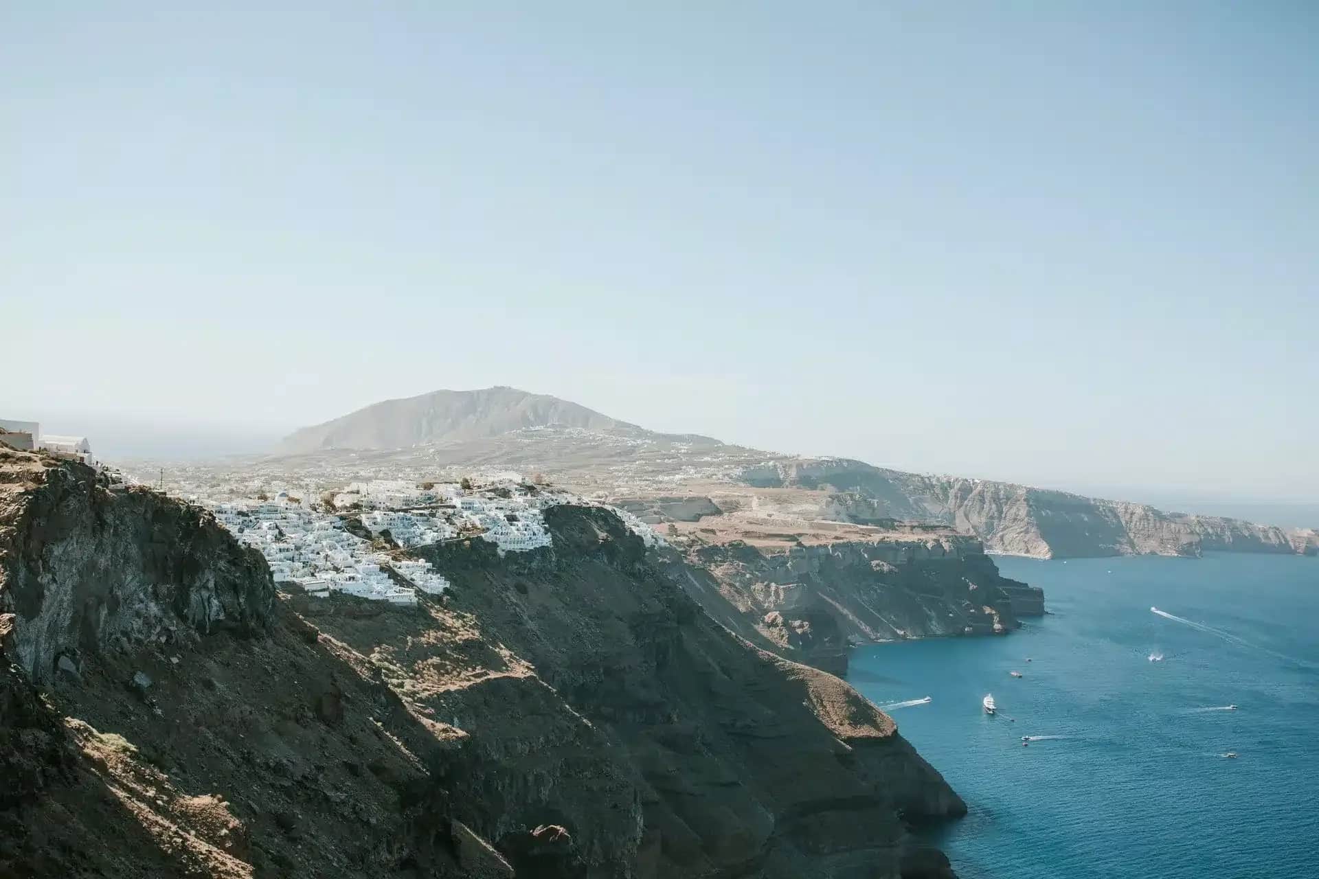 Visiter Imerovigli à Santorini : le joyau caché des Cyclades