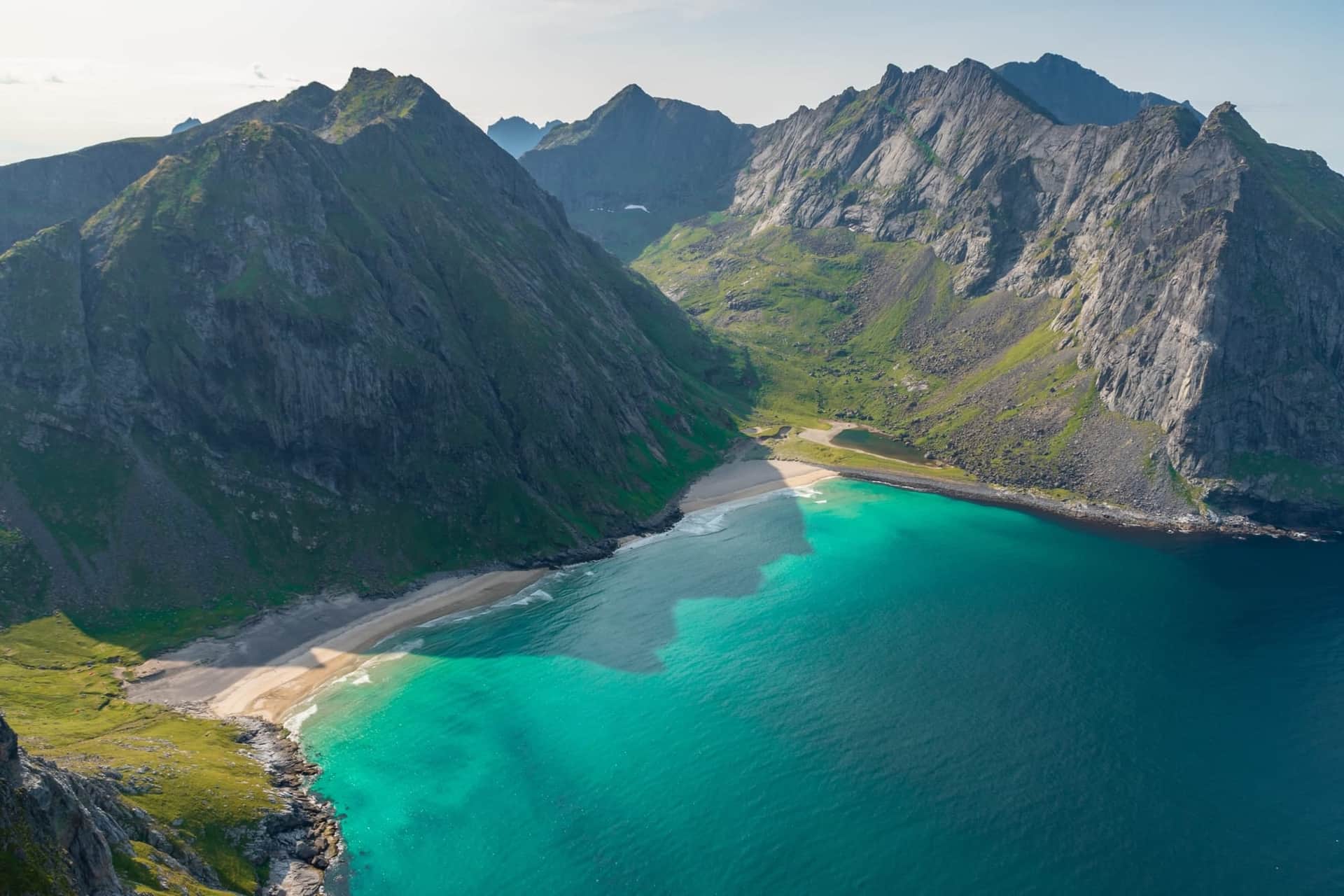Les plus belles plages des Lofoten : Un paradis arctique insoupçonné ️