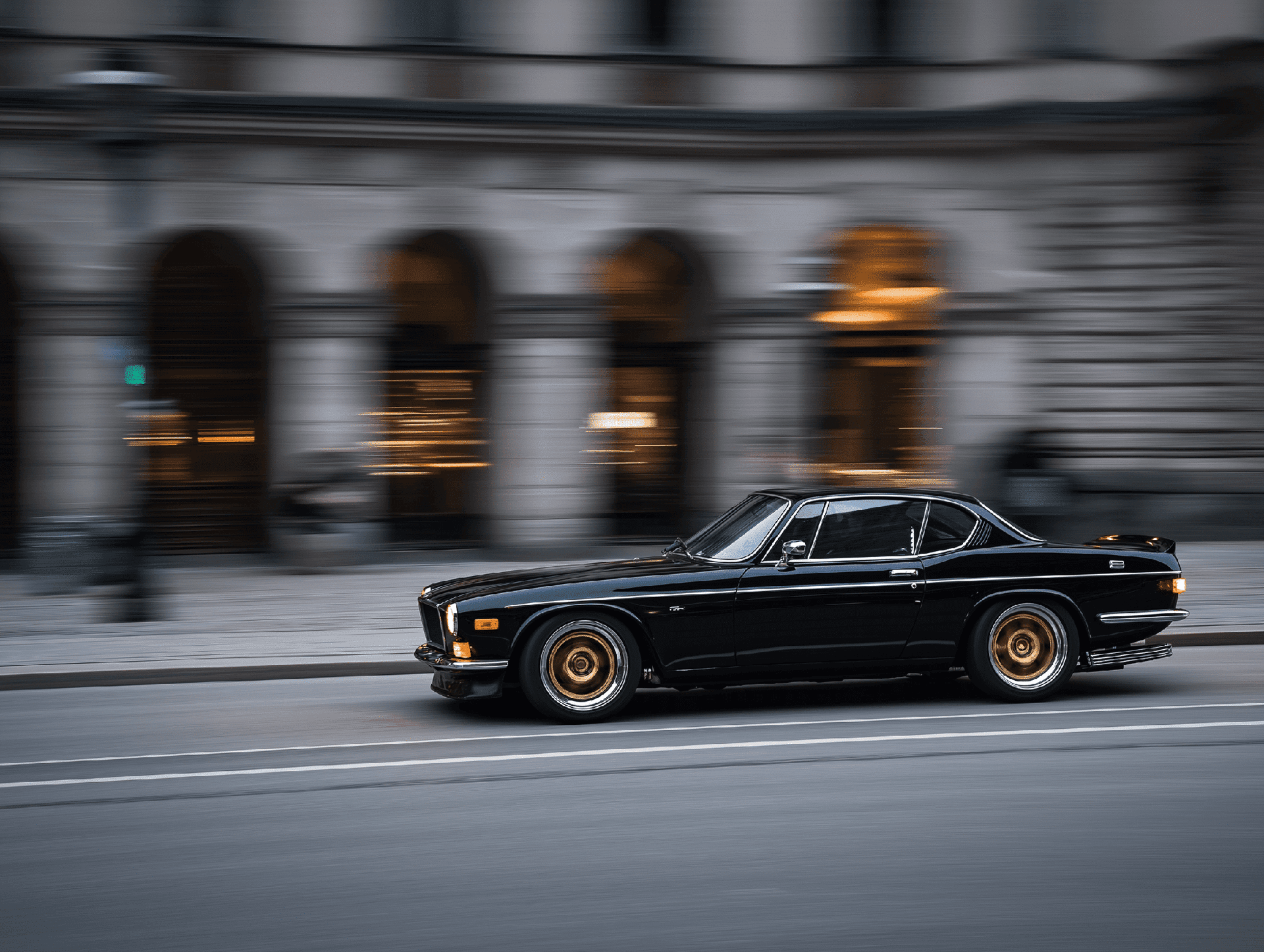 Louer une voiture à Stockholm : votre guide complet 2025