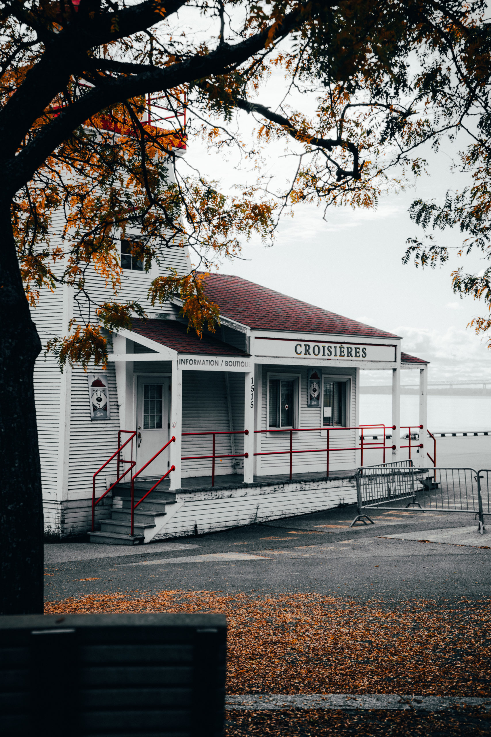 Petit phare dans la ville de Trois-Rivière