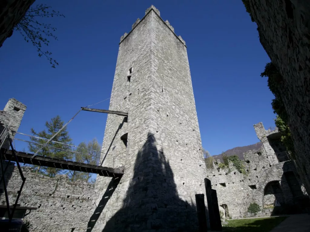 Le Castello di Vezio, au bord du Lac de Côme