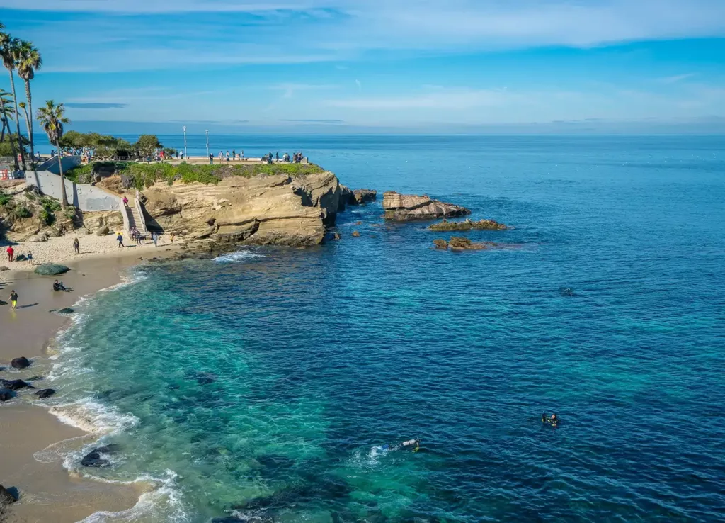 Une plage de Californie en automne