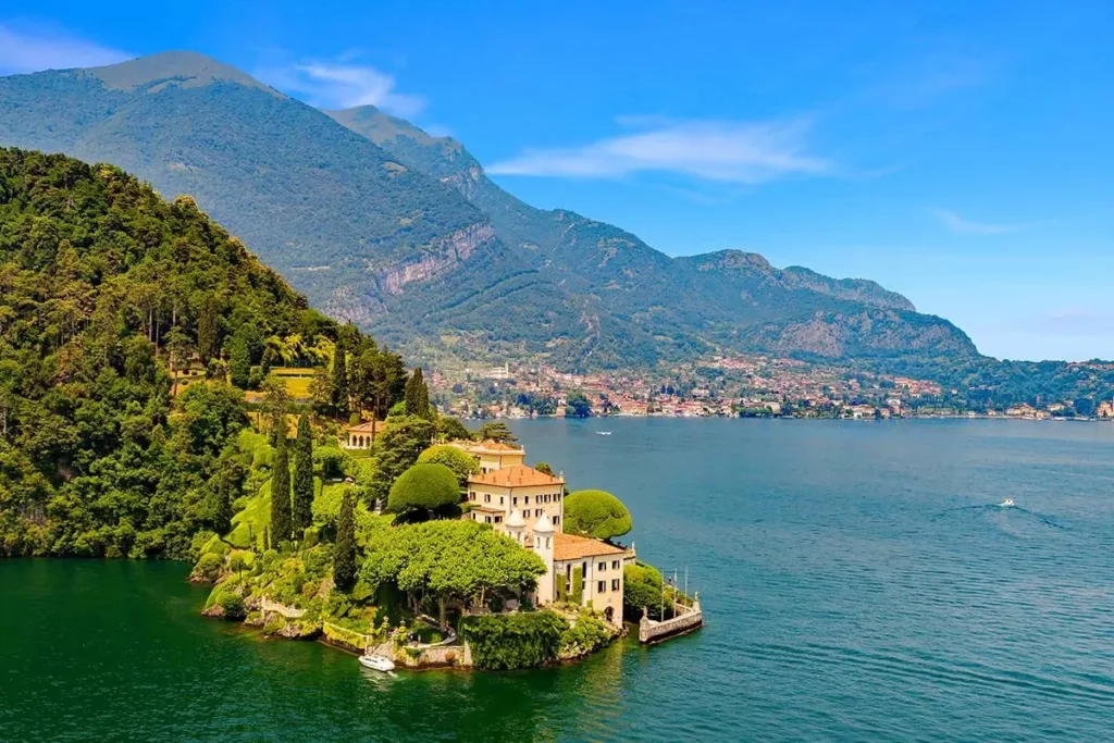 Découvrez la magnifique villa Balbianello au lac de Côme