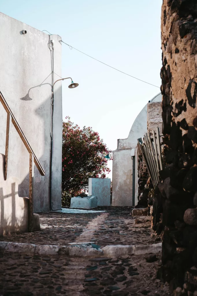 Déambuler dans les ruelles de Pyrgos