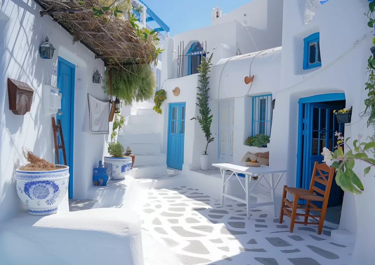 Pourquoi les maisons de Santorin sont-elles bleues et blanches ?