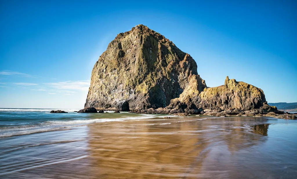 Explorez la magnifique plage de Cannon Beach