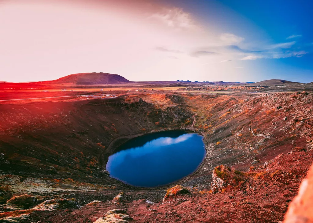 Comment s'est formé le lac du cratère Kerid