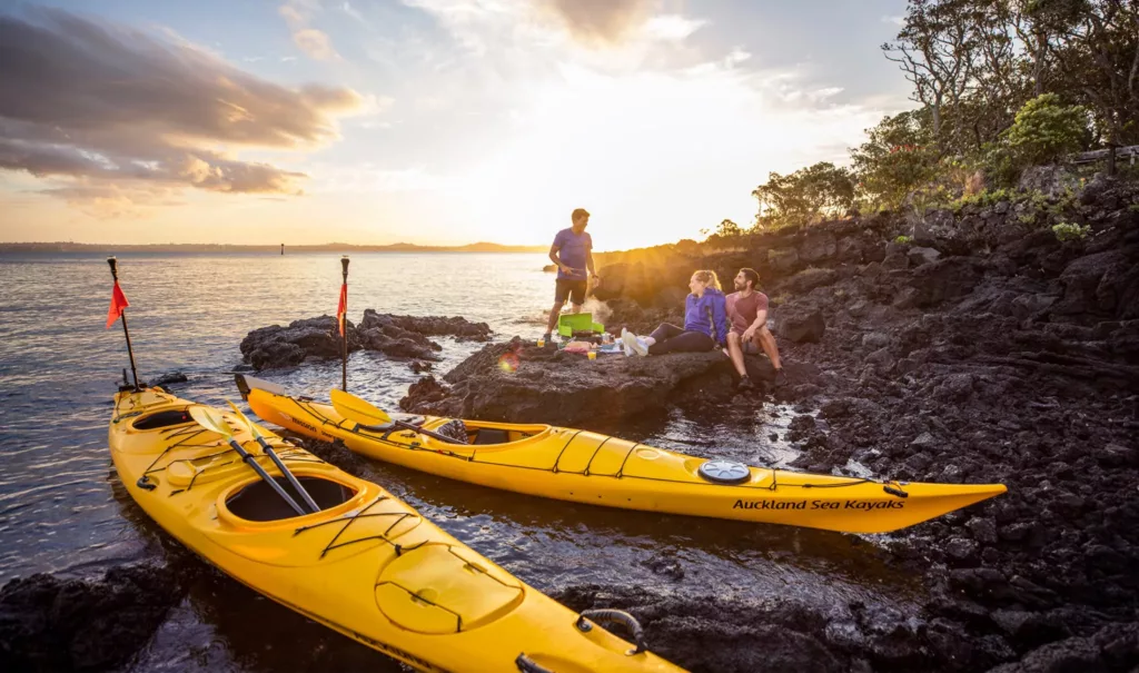 Louez un kayak pour explorer les îles