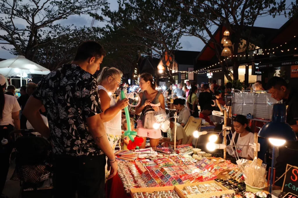 Un petit night Market très agréable