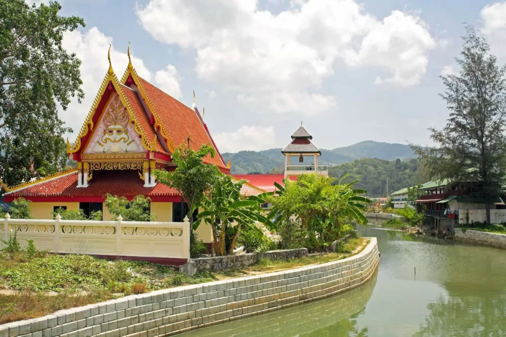 Découvrez les temples et spots de Kamala